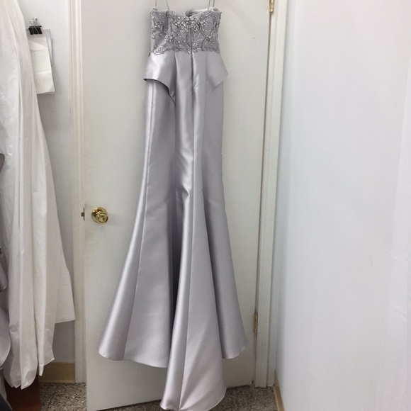New silver prom dress - Picture 3 of 3